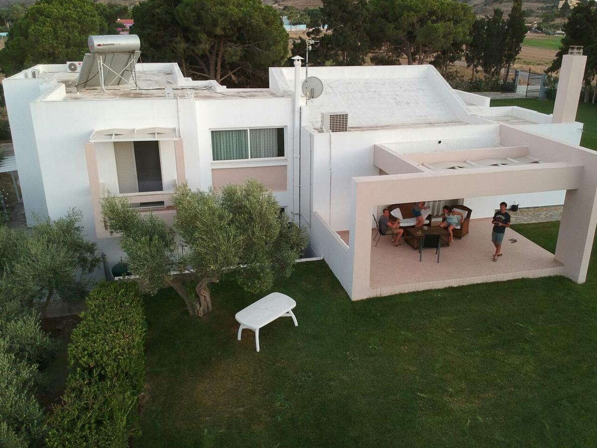 Villa Leonidas Mastichari  Luaran gambar